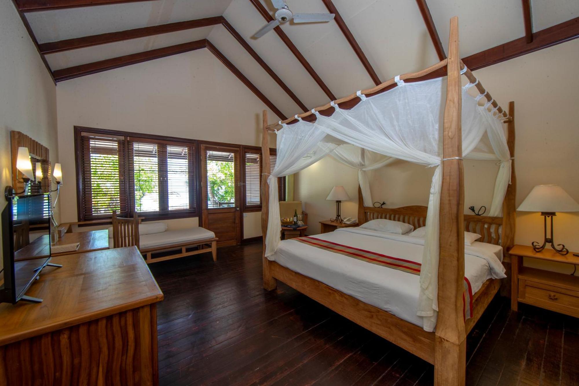 Superior Villa Beach View
