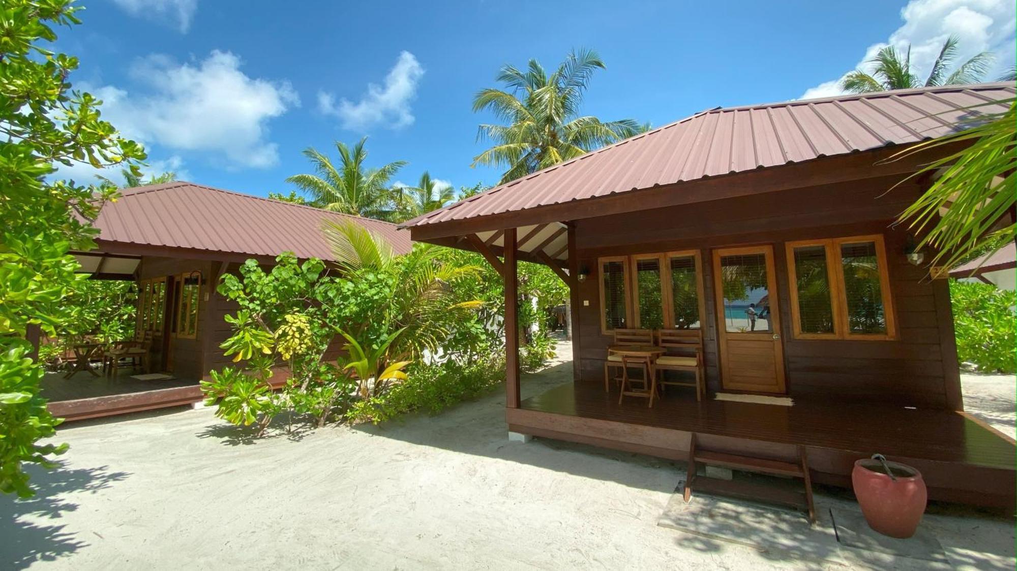 Deluxe Villa Beach View