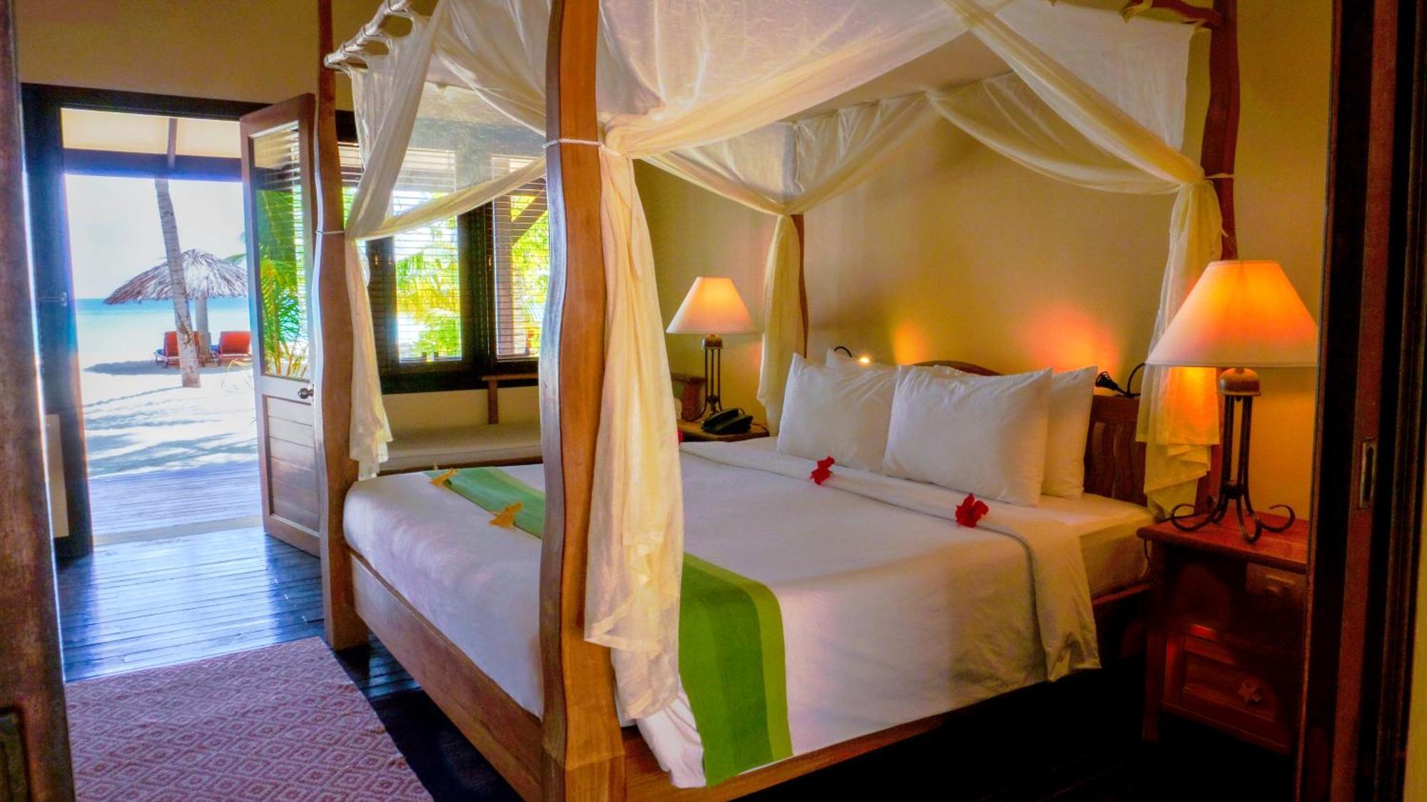 Deluxe Villa Beach View